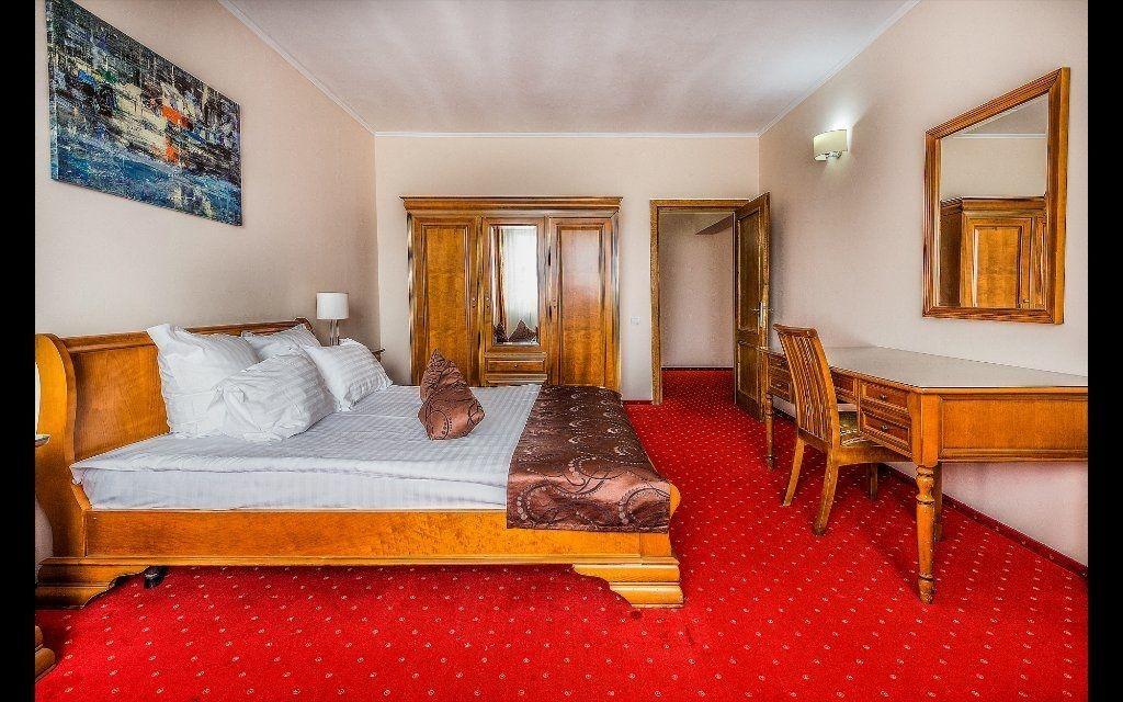 Athos R.m.t. 4* Cluj-Napoca