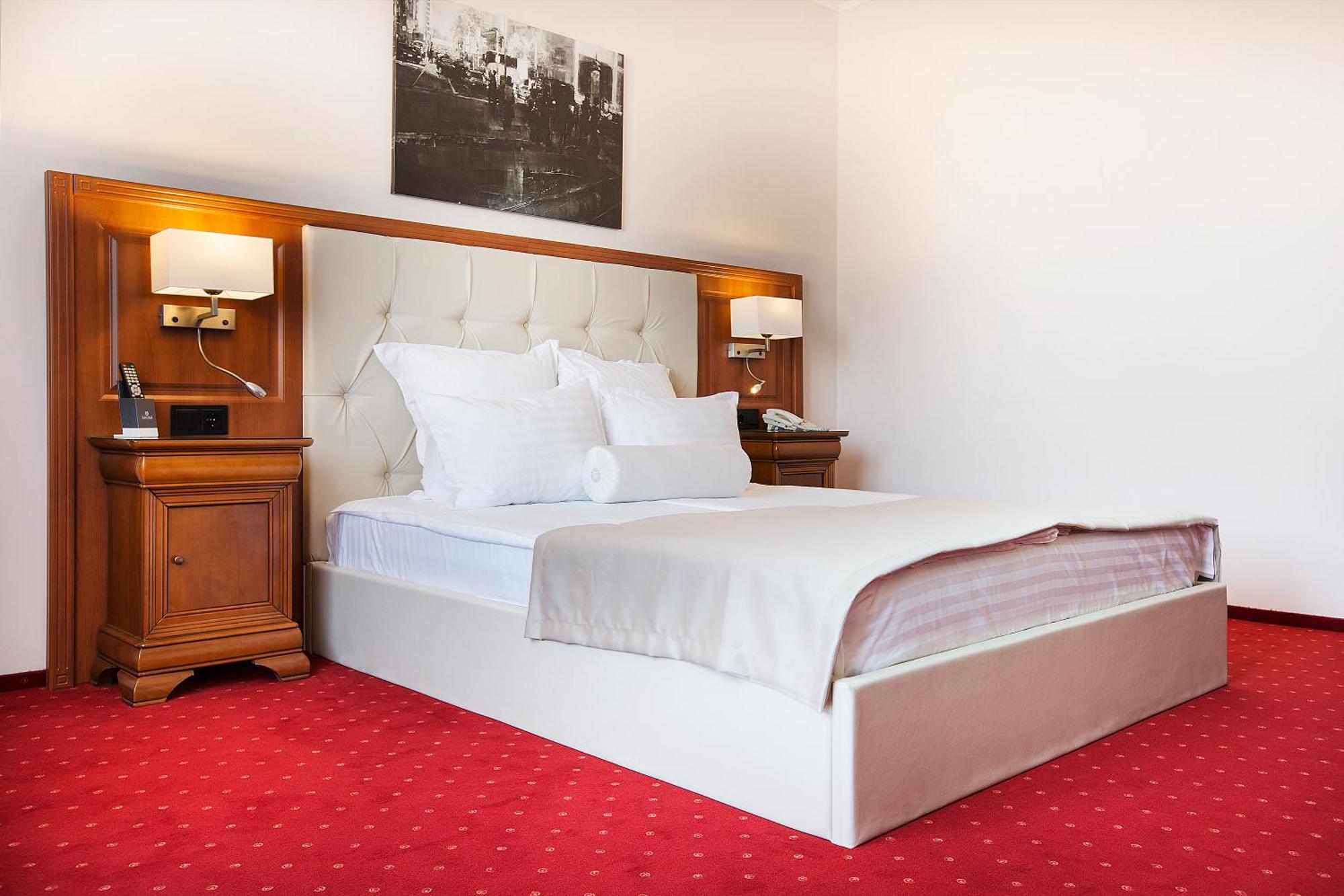 Hotel Athos R.m.t. Cluj-Napoca