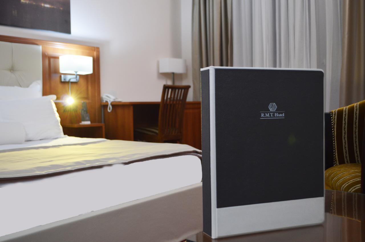 Hotel Athos R.m.t. 4*