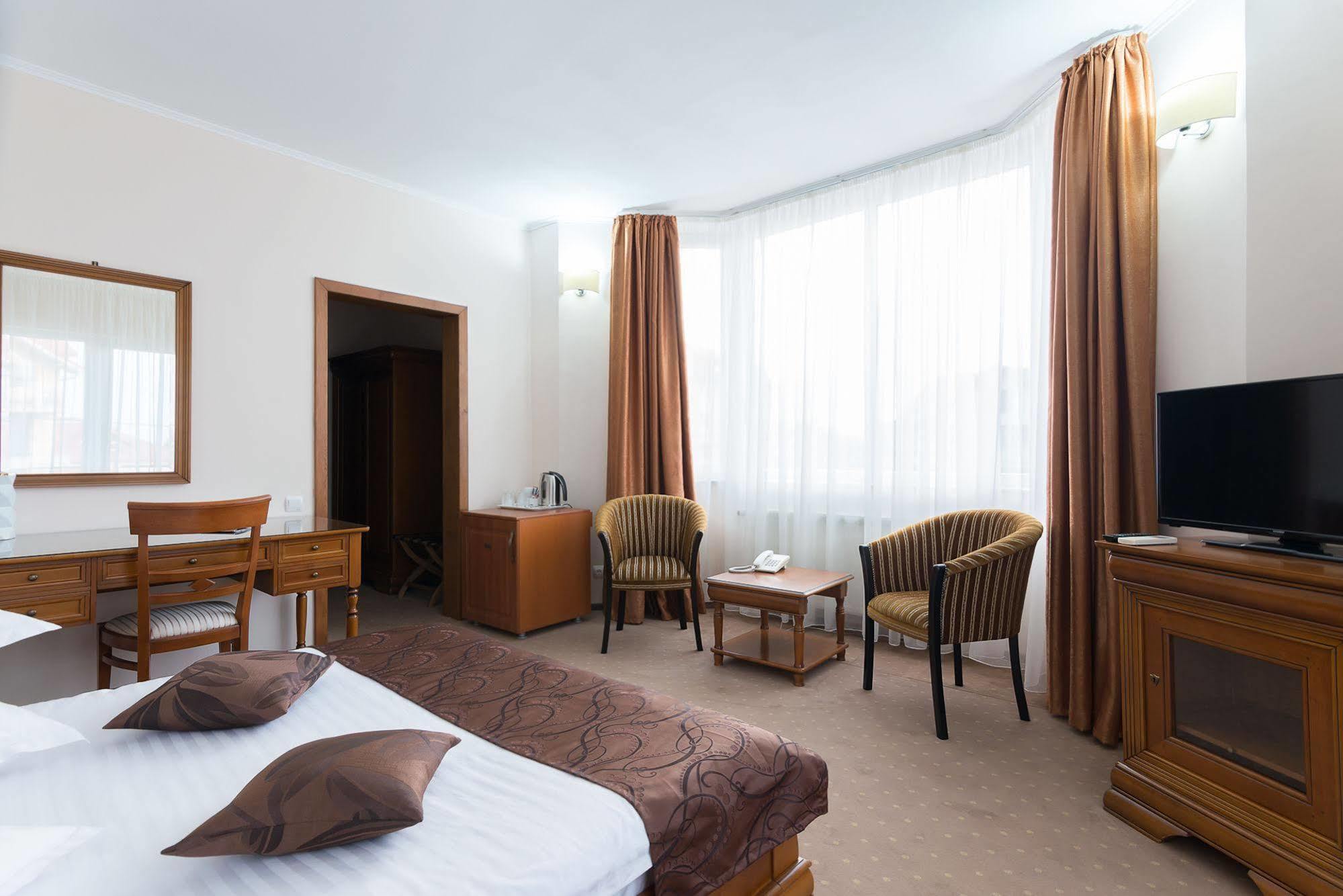 Athos R.m.t. Cluj-Napoca