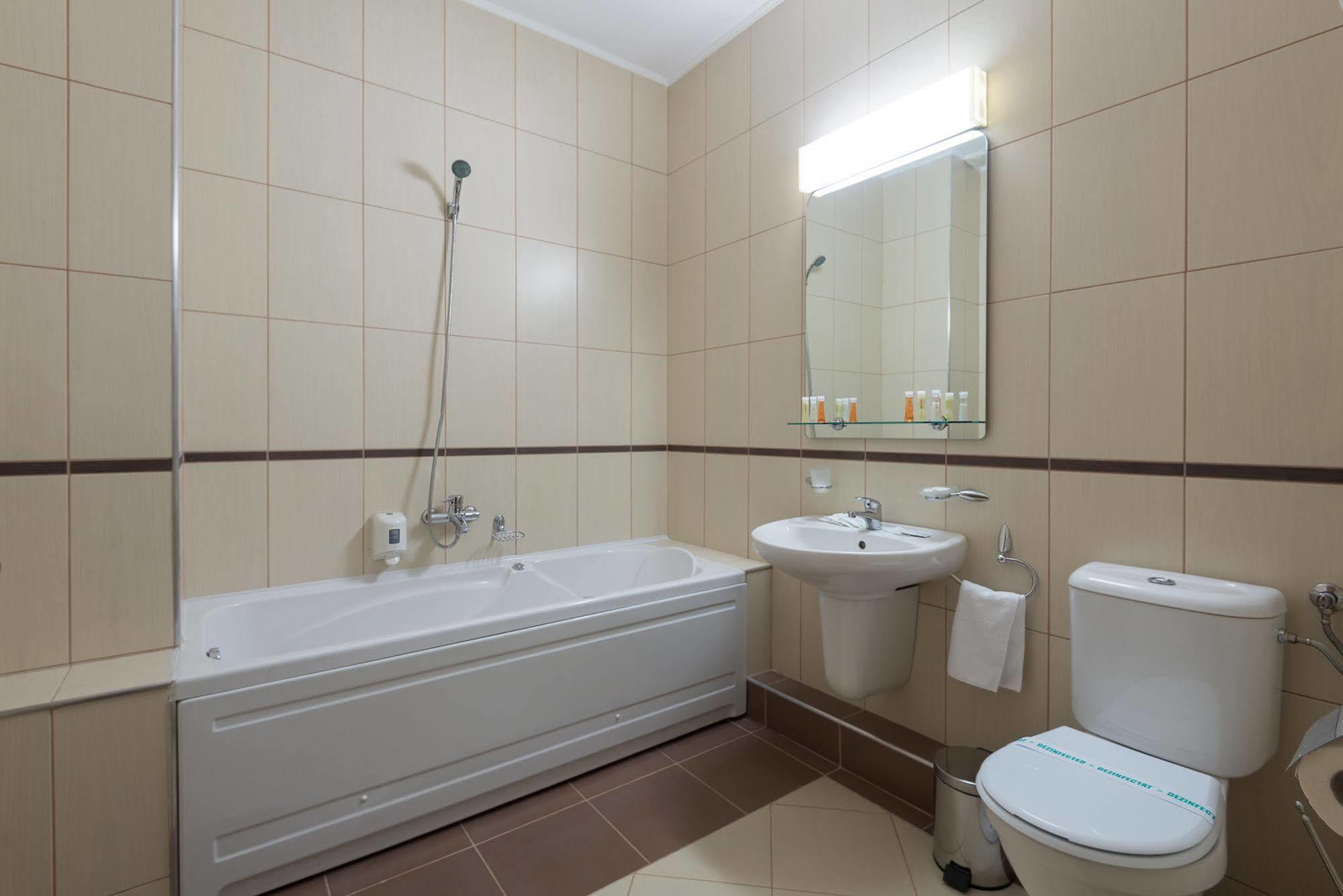 Athos R.m.t. 4* Cluj-Napoca