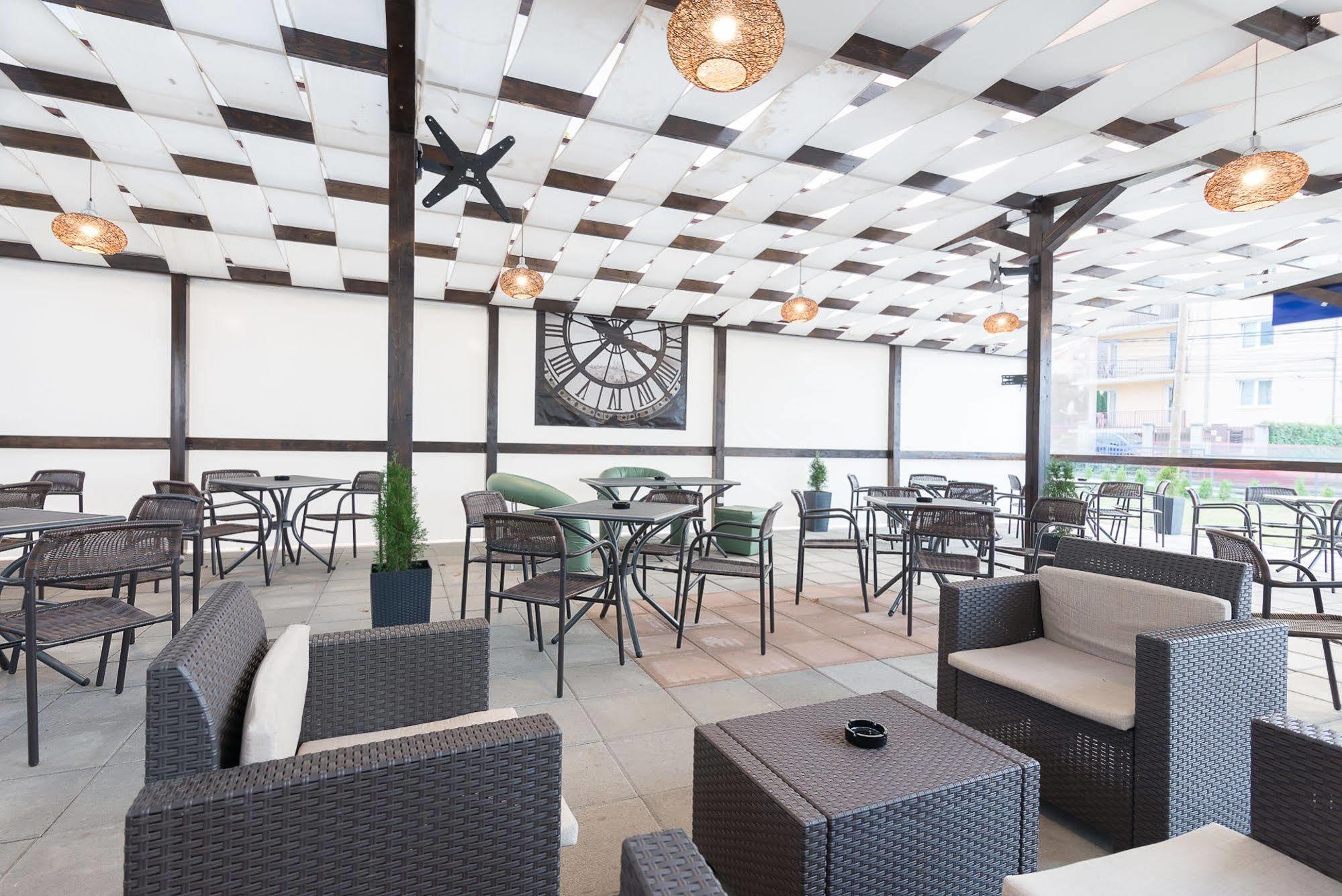 Athos R.m.t. Hotel 4*